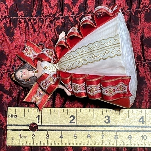 Hallmark 1997 Barbie Keepsake Ornament β 5th in Series Vintage Holiday Doll NIB - Picture 11 of 16